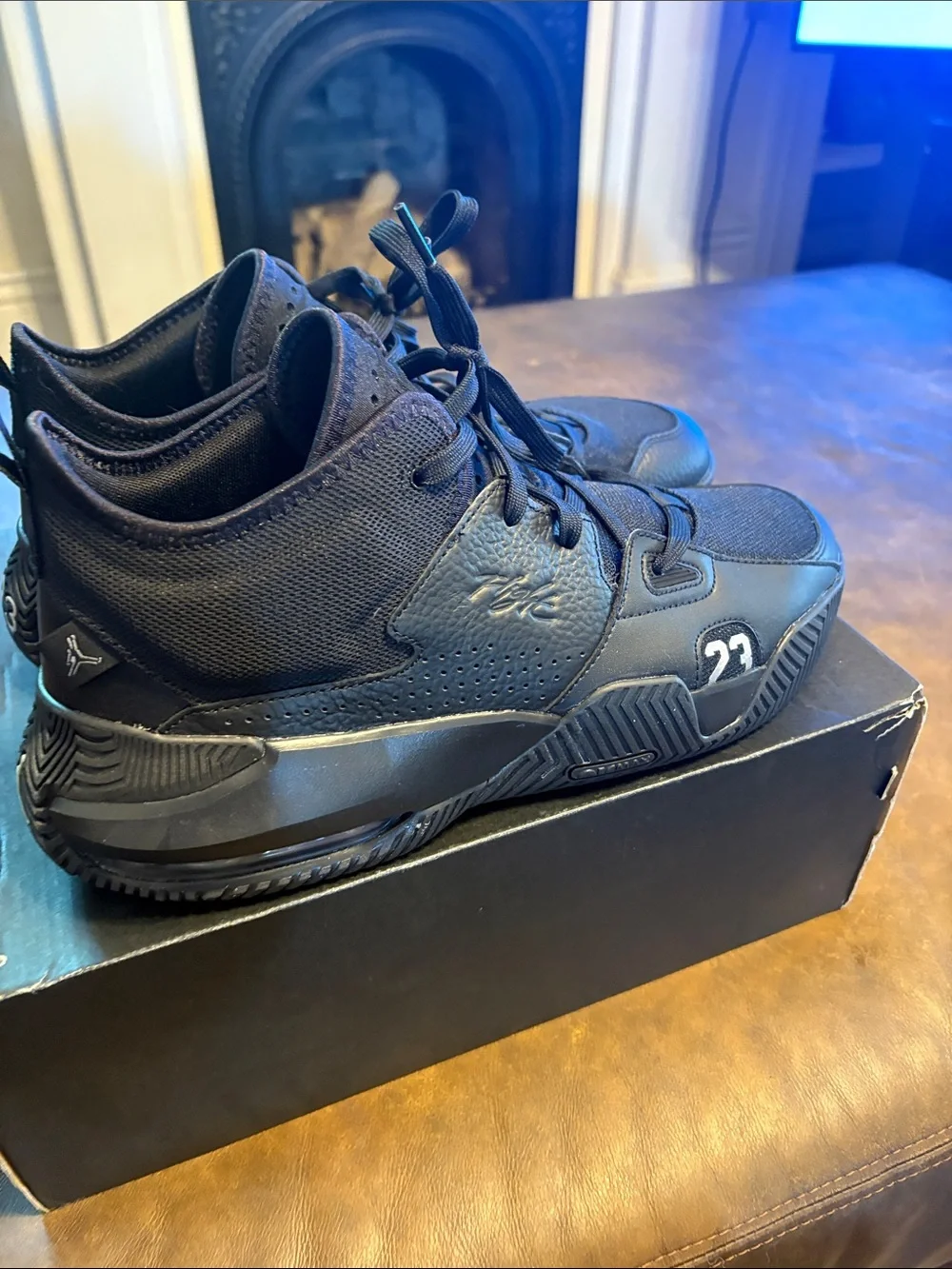 Air Jordan Stay Loyal 2 size 11.5